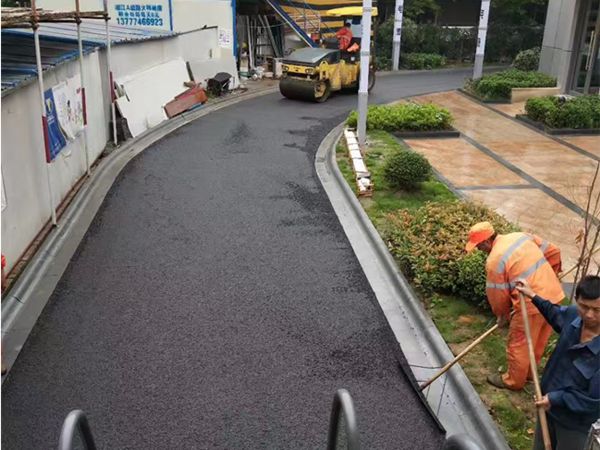 北仑道路工程维修施工